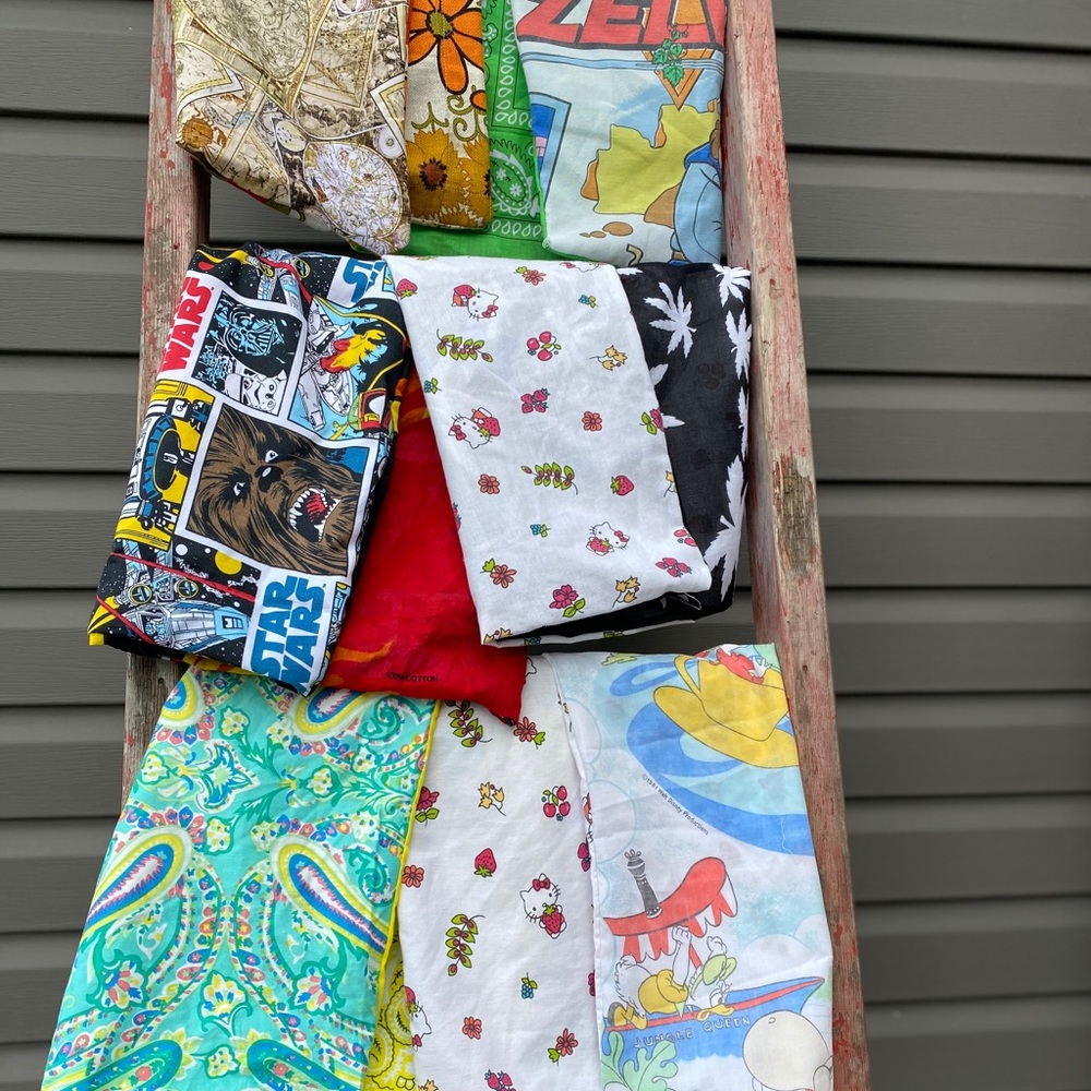 Repurposed reversible bandanas